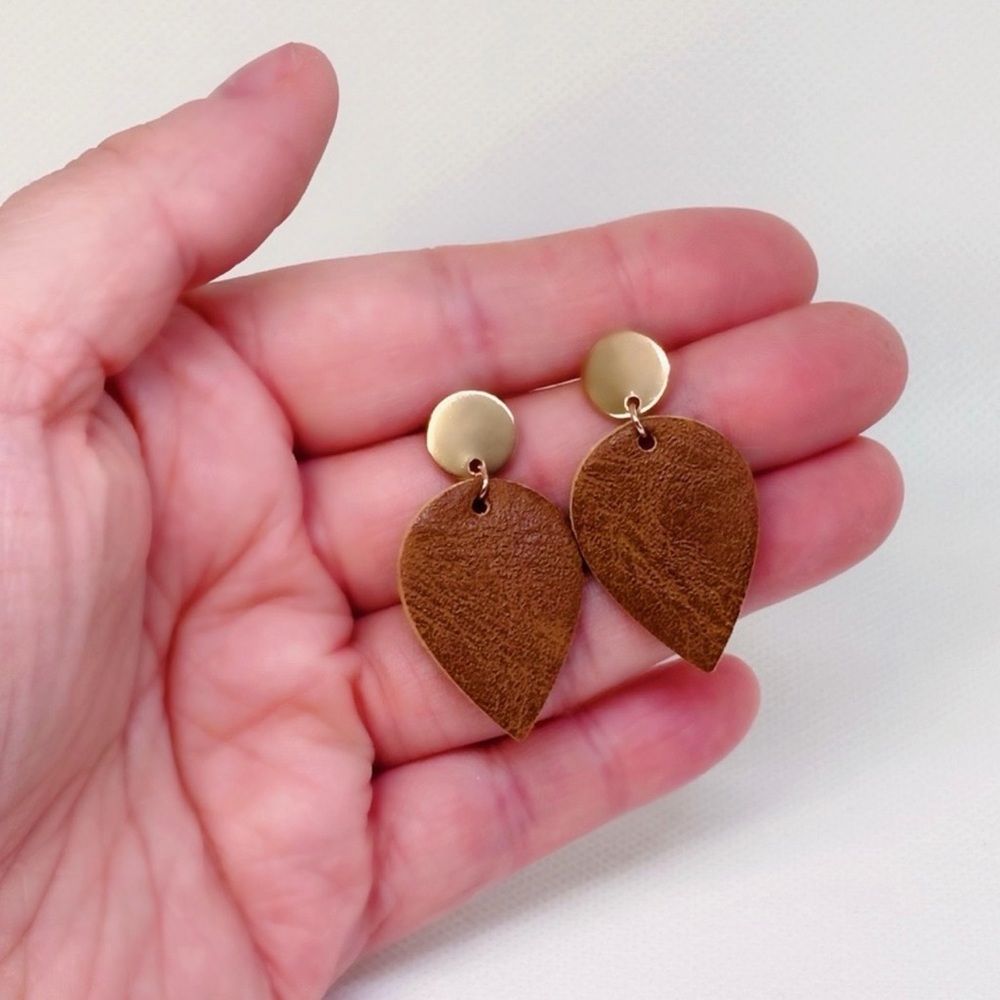 Artisan Handcrafted 10k Rose Gold Plated
Sterling Silver Faux Leather Earrings! - Picture 3 of 10